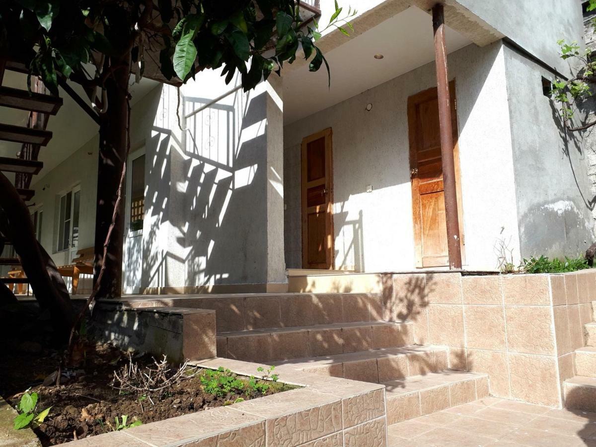 Inzhir Guest House New Athos Εξωτερικό φωτογραφία